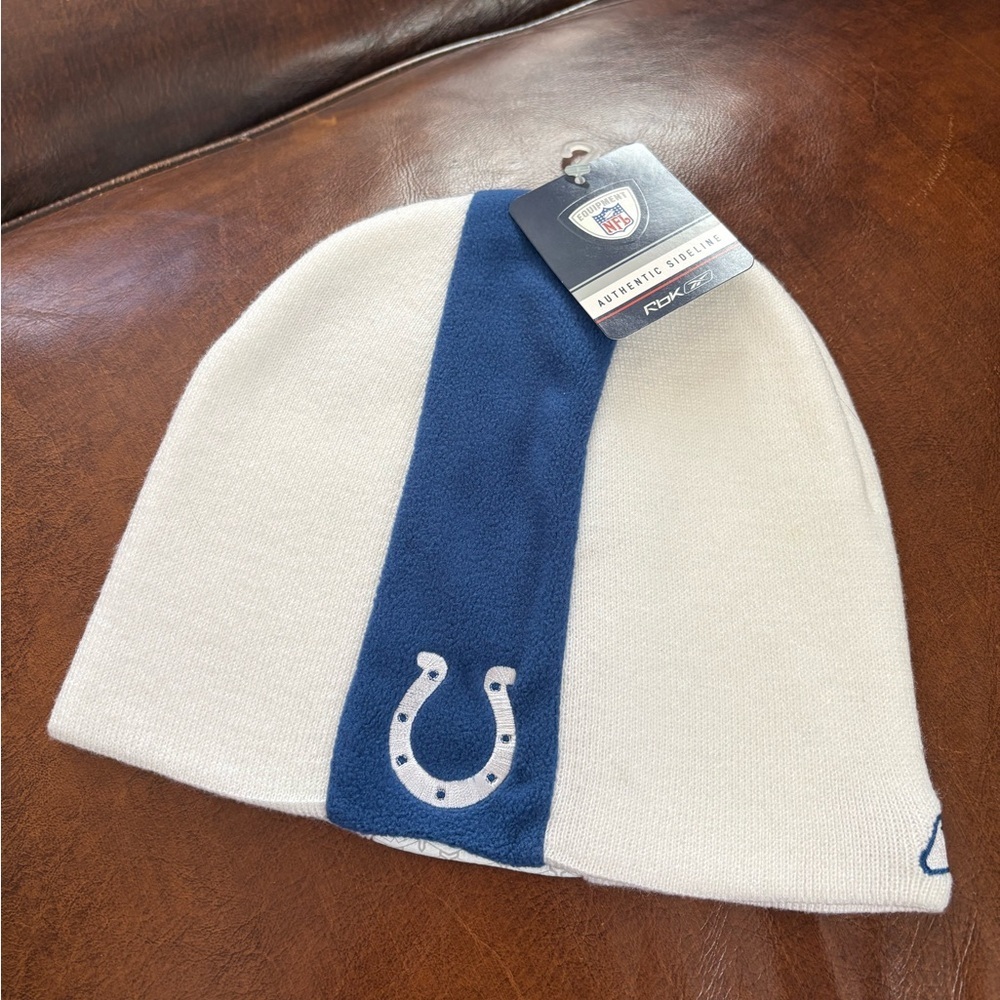 Reebok NFL Indianapolis Colts White and Blue Beanie